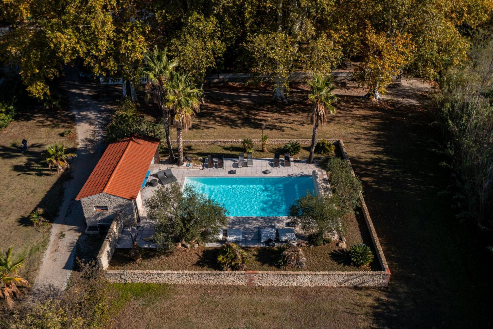 Domaine Castell De Bles Bed and Breakfast Saint-Génis Exteriör bild