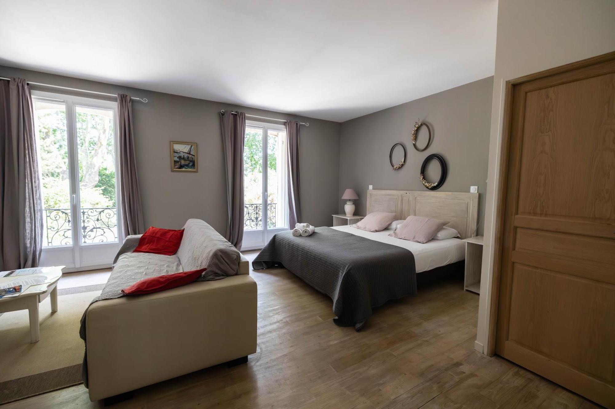Domaine Castell De Bles Bed and Breakfast Saint-Génis Rum bild