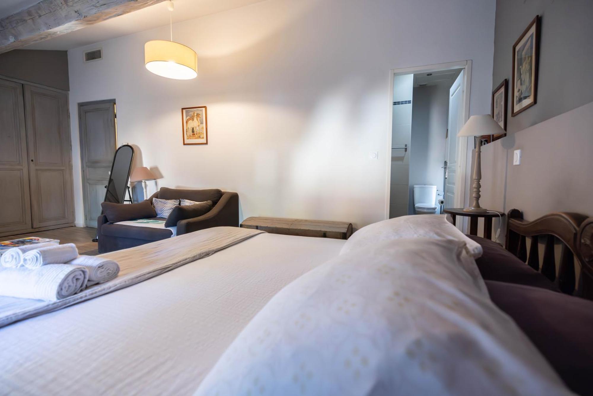 Domaine Castell De Bles Bed and Breakfast Saint-Génis Rum bild