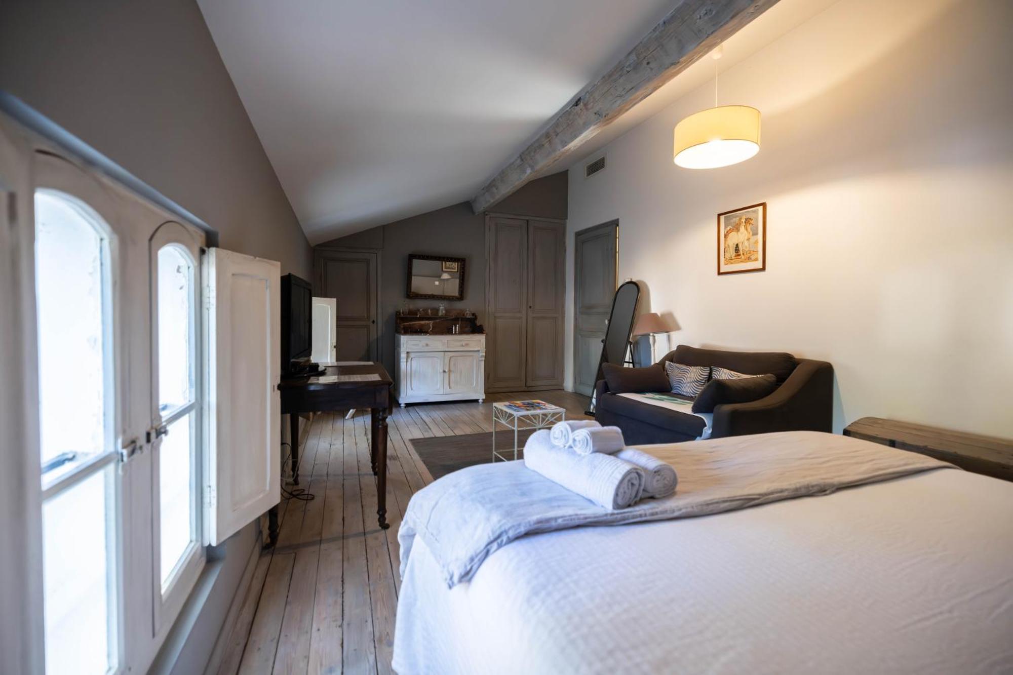 Domaine Castell De Bles Bed and Breakfast Saint-Génis Rum bild
